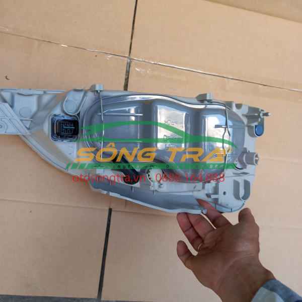 ĐÈN PHA DAEWOO MAGNUS 2.5