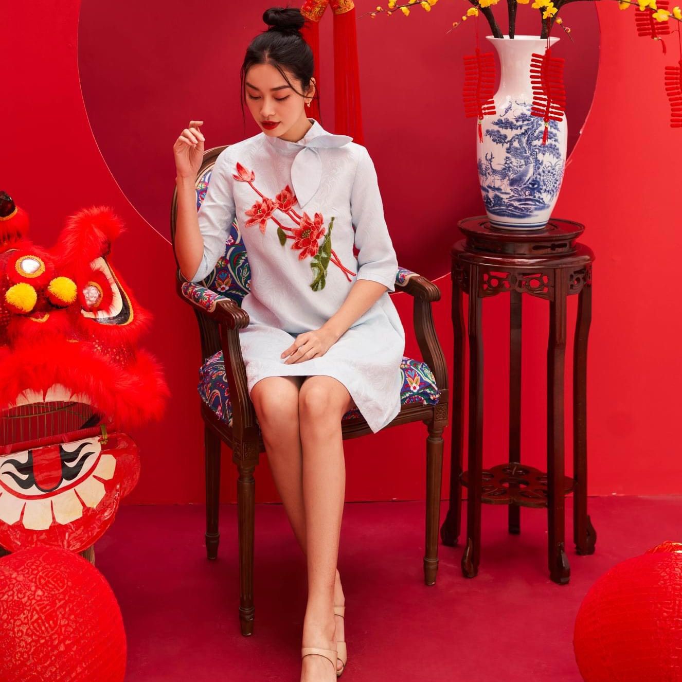 Oceana London - Váy gấm xanh ngọc