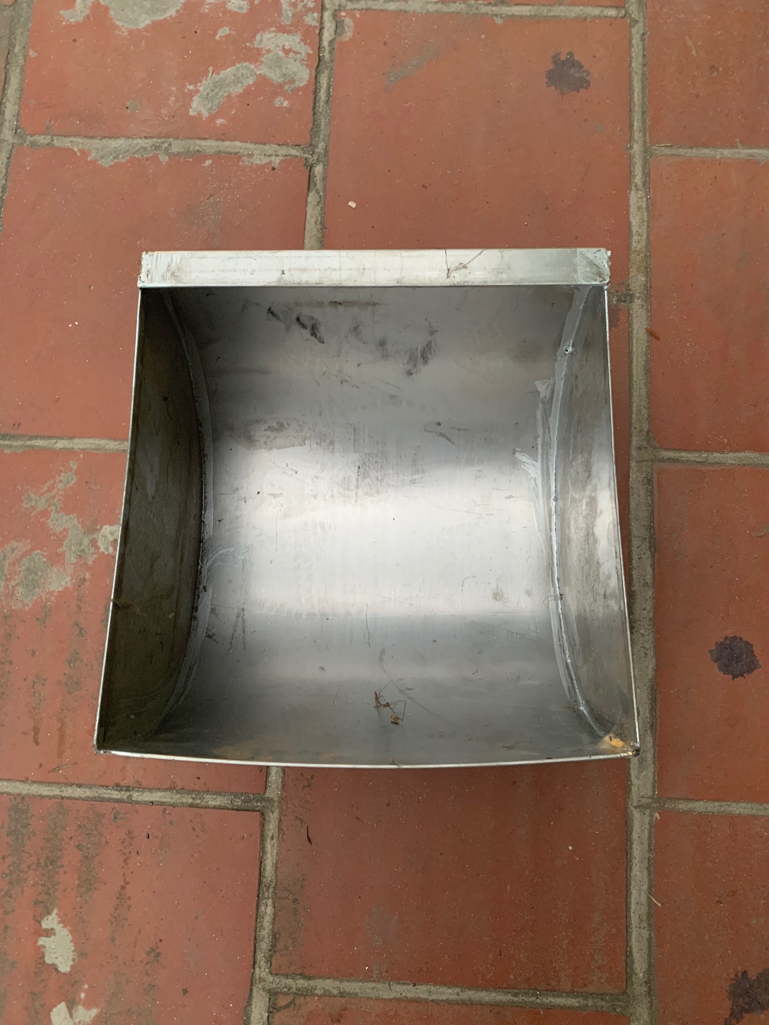 Máng lợn nái bằng inox