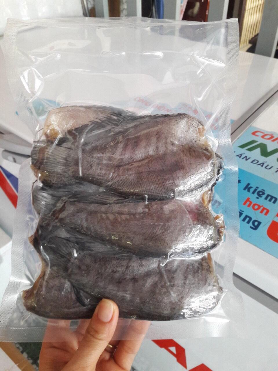 [HCM]1kg khô cá sặc bỏ đầu