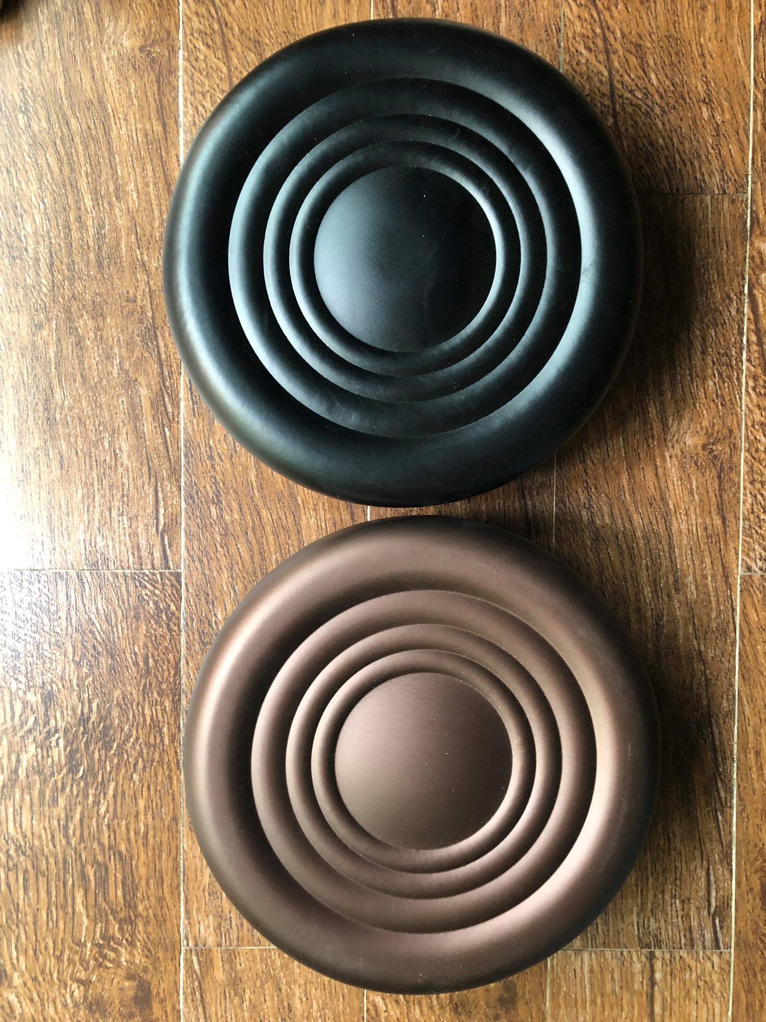 Ghế bệt làm nail có bánh xe