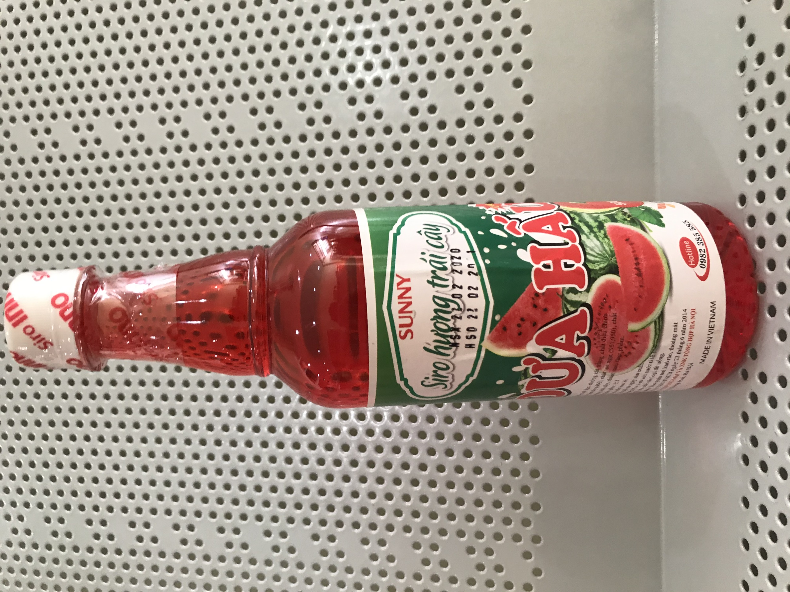 Siro hoa quả 600ml vị Dâu tây