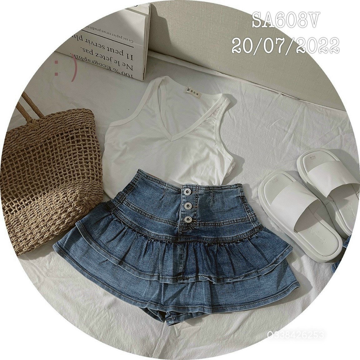 Chân váy midi jean 2 tầng nữu đính nút utrbr