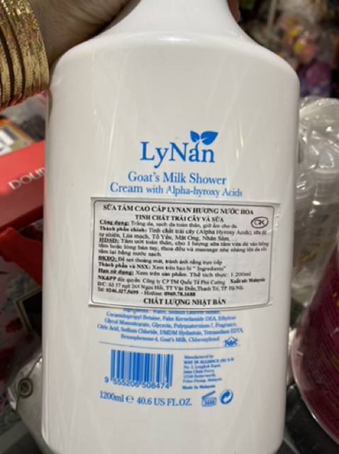 [HCM]Sữa tắm thơm LyNan 1200ml- Malaysia