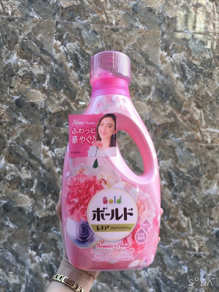 Nước giặt xả 2 in 1 Bold P&G 850g  Nhật Bản