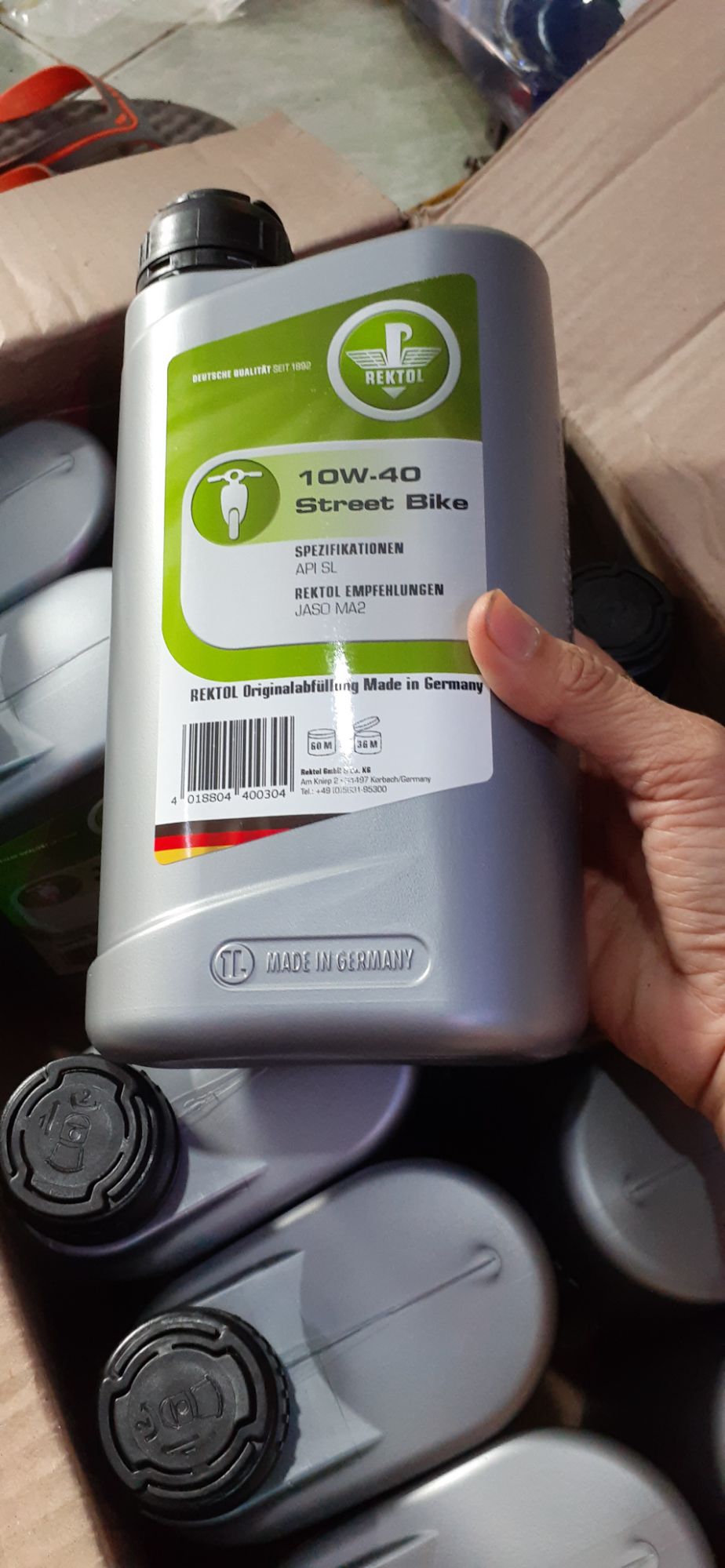 [HCM]nhớt REKTOL 10w40 cho ExWiner Sonic..