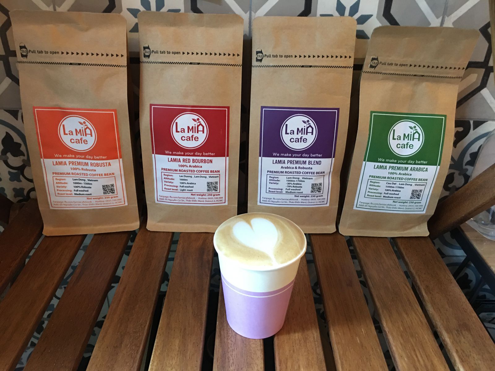 [HCM]Cà phê hạt rang mộc cao cấp Lamia Premium Robusta (gói 250 gram)