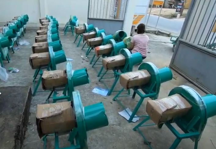 MÁY THÁI CHUỐI 2 CHẾ ĐỘ THÔ VÀ MỊN