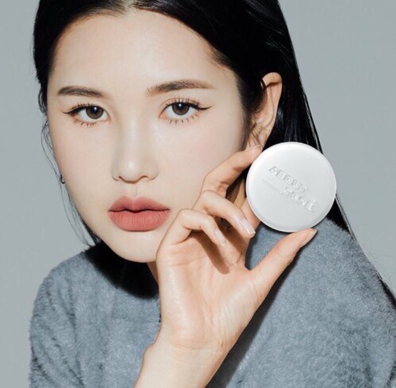 Phấn Phủ Eglips Oil Cut Powder Pact - Eglips About Trắng
