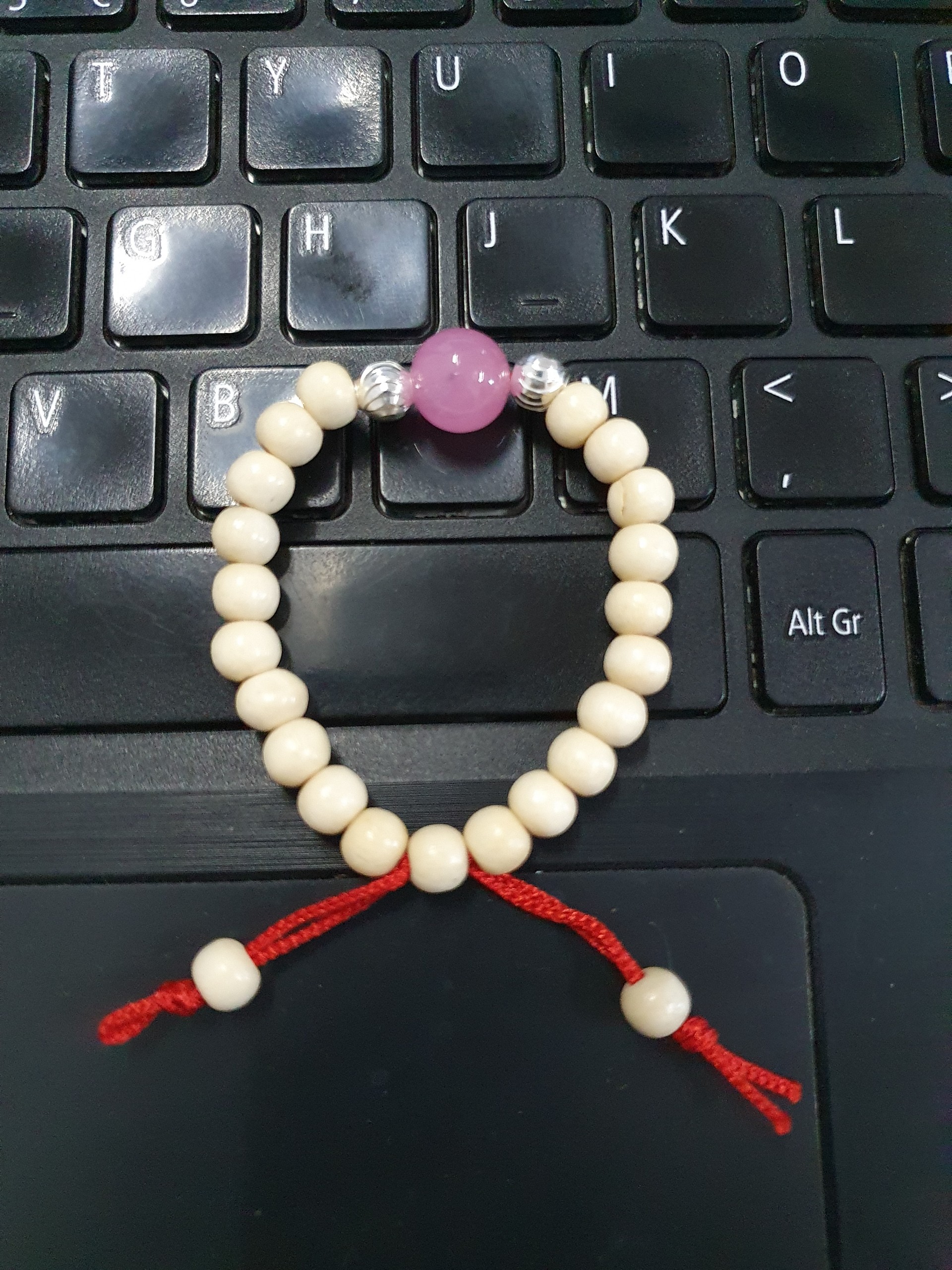 Vòng dâu tằm cho bé - 2 bạc 1 đá mệnh
