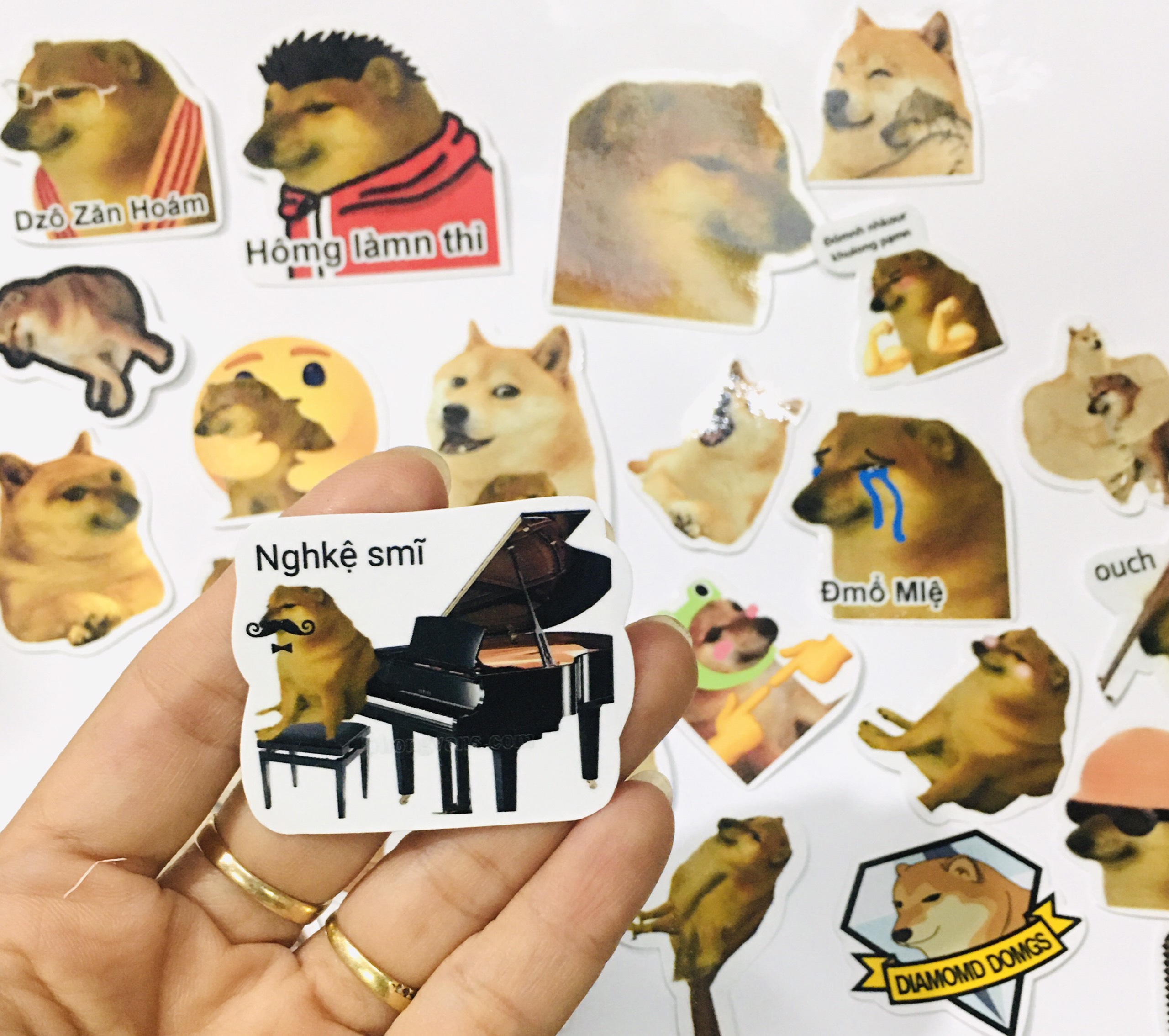 sticker set 20 đến 100 ảnh Cheems