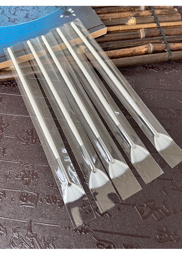 Bộ bát thủy tinh và chổi peel da