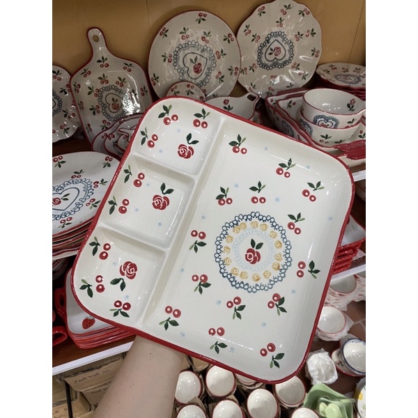 Đĩa cherry 3 ngăn chấm