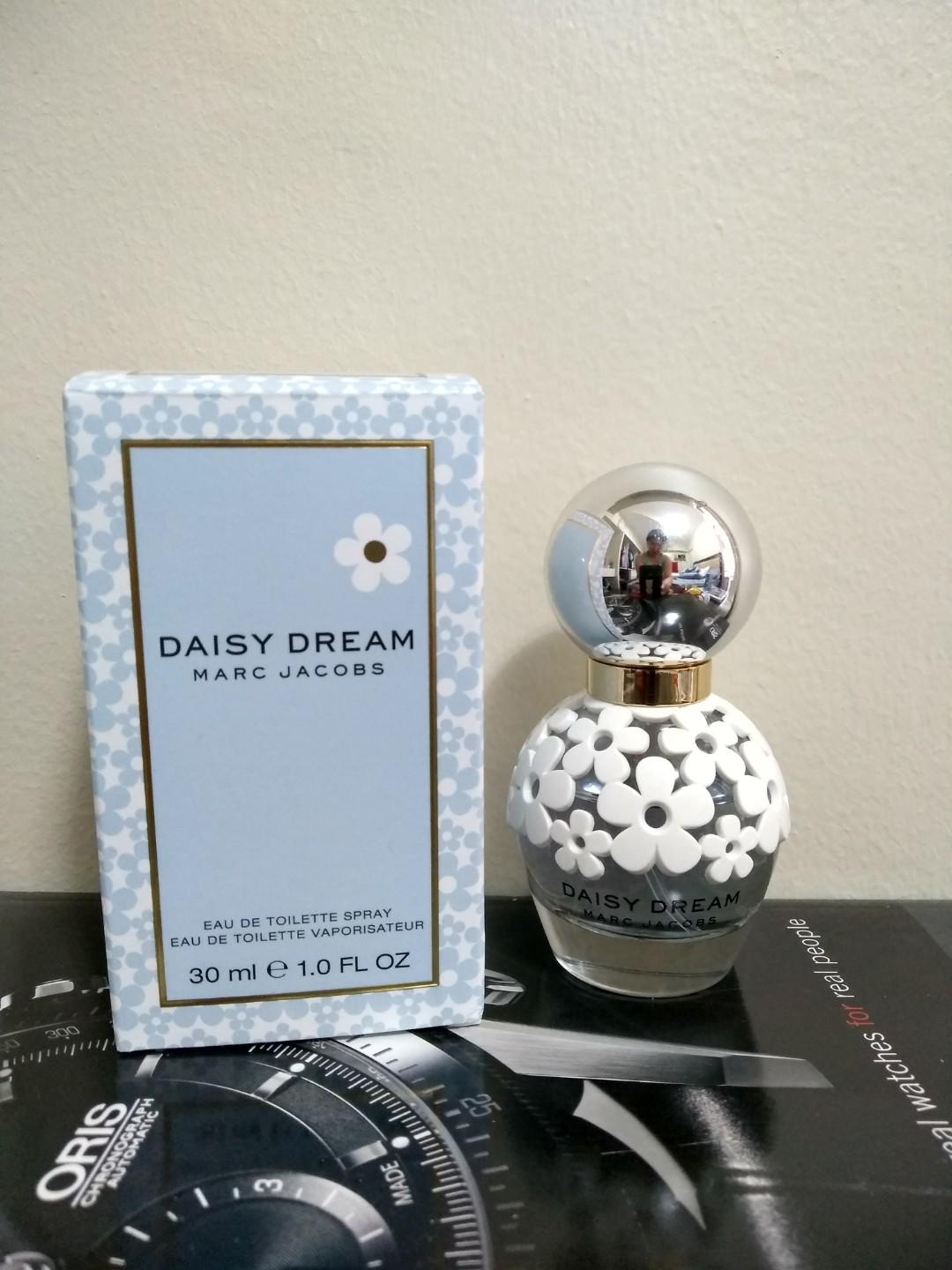Nước hoa nữ Marc Jacobs Daisy Dream EDT 30ml