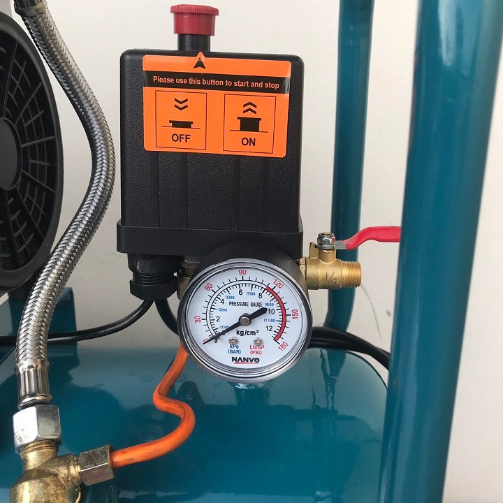 máy nén khí 30l không dầu