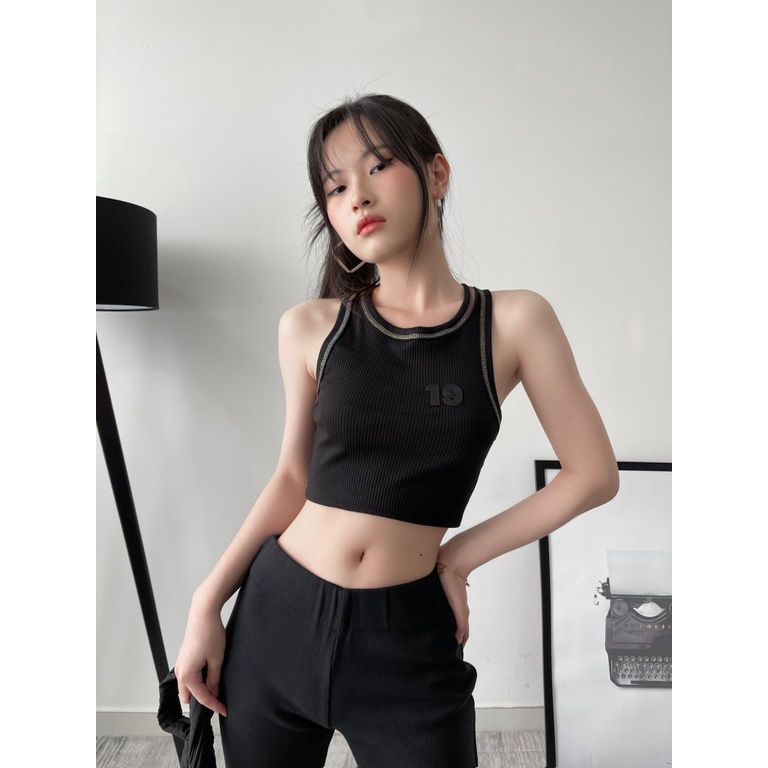Tanktop Cut Eo // 19DEGREES