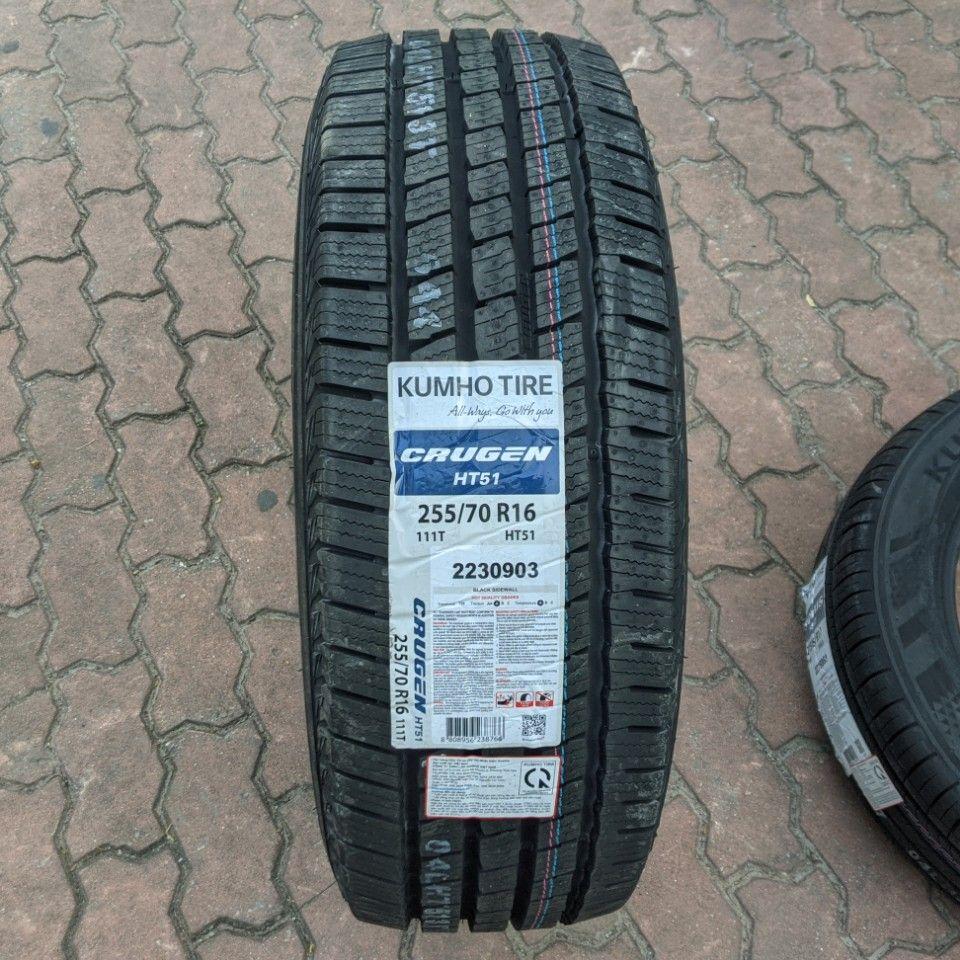 Lốp ô tô 255/70r16 111t kumho ht51