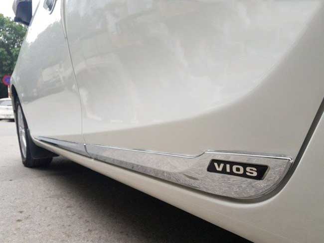 Bộ 4 nẹp sườn xe vios 2014-2020 chất liệu mạ crom không han gỉ
