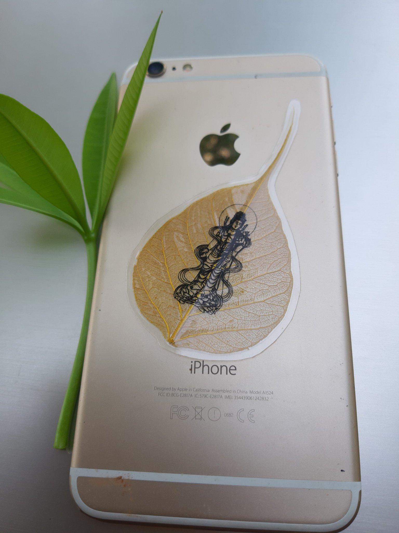 Lá Bồ Đề Tuổi Tỵ ( ốp điện thoại)