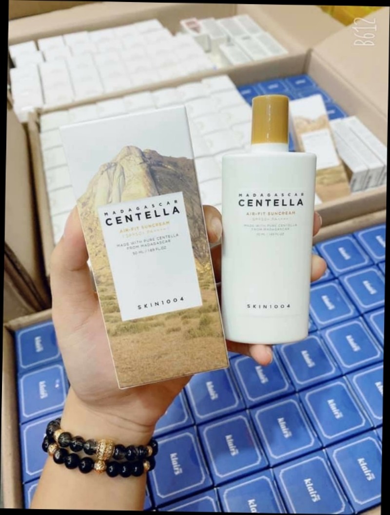 Kem Chống Nắng Madagascar Centella Air-Fit SunCream