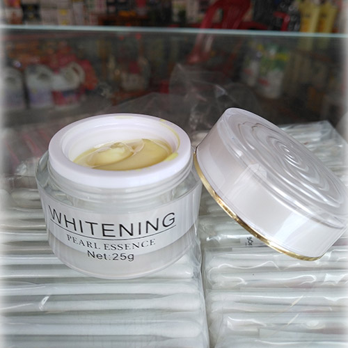 Kem siêu trắng ngọc trai WHITENING thailand