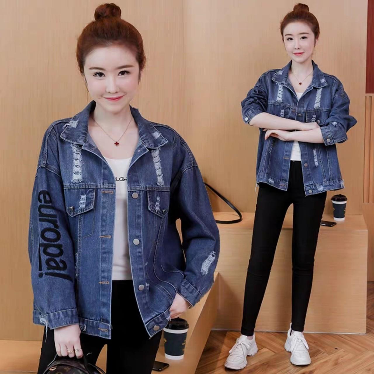 Áo khoác jean nữ phong cách trẻ mới nhất 2020