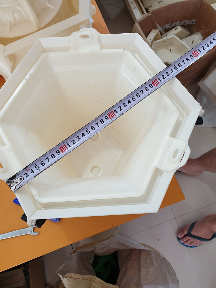khuôn đúc chậu lục giác 35