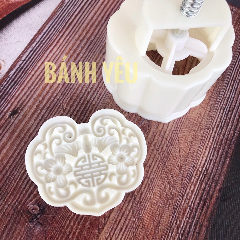Khuôn Trung Thu Lò Xo Tròn 4 Mặt 150g