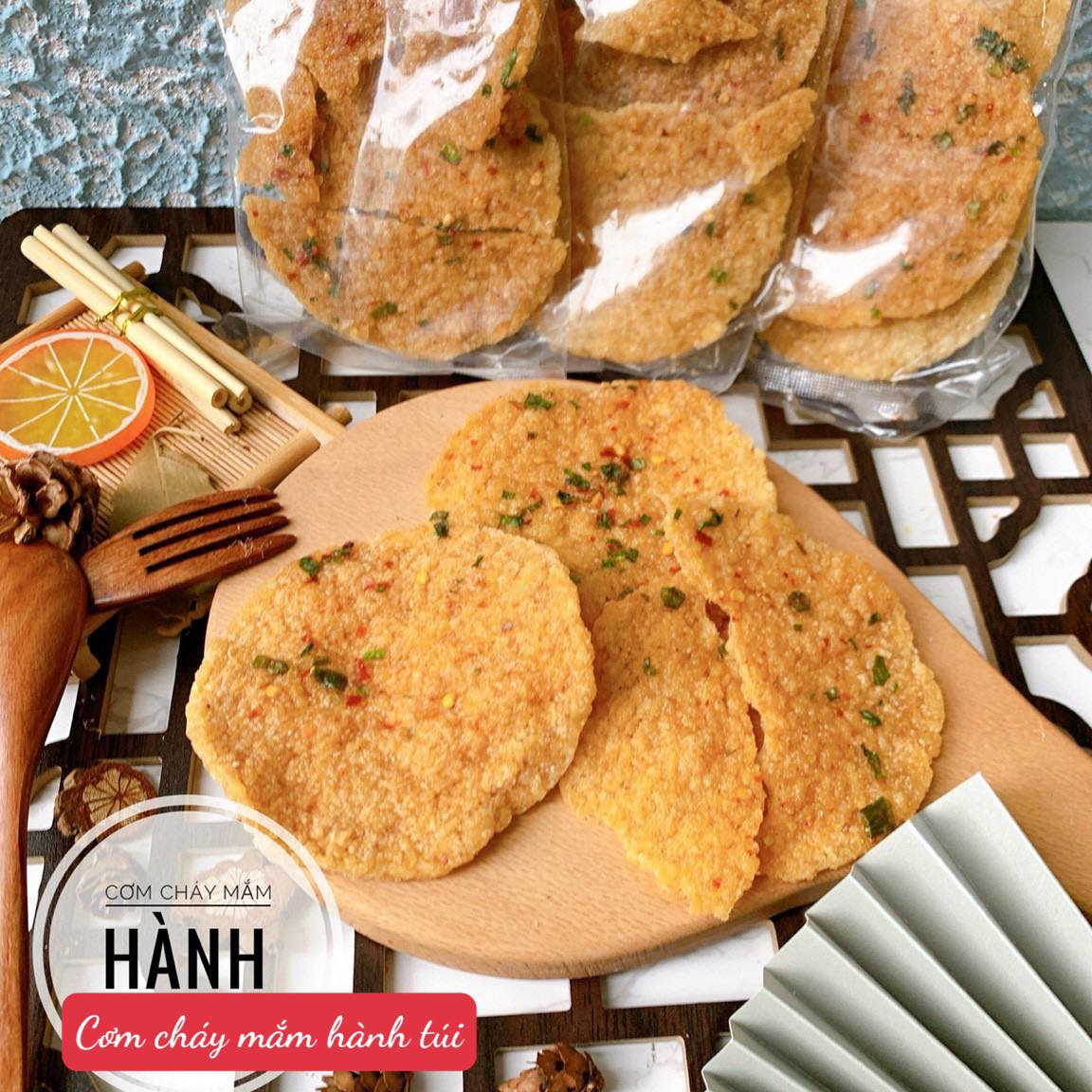 Cơm cháy mắm hành gói 100gr 3 miếng