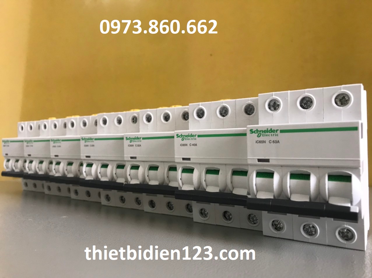 Attomat Schneider MCB 3P 10A,16A,20A,25A,32A,40A,63A