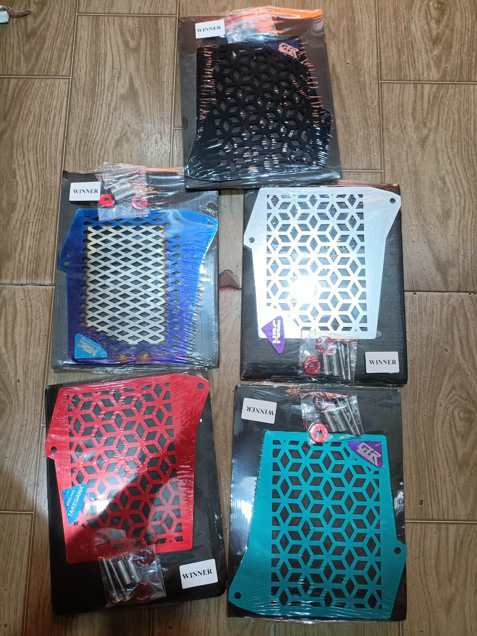 Kết nước gắn cho xe Winner, Sonic