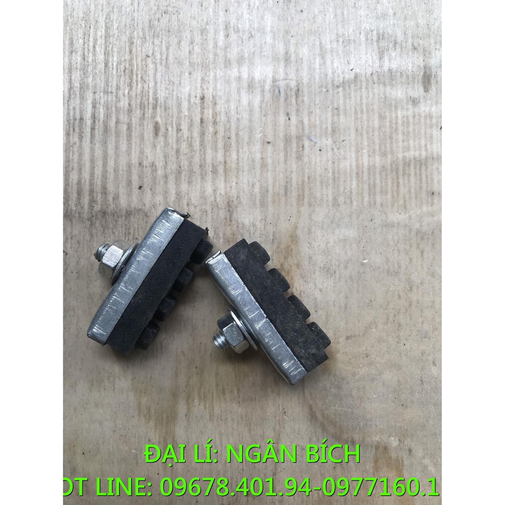 2 Chiếc má phanh , má thắng cho xe đạp dụng