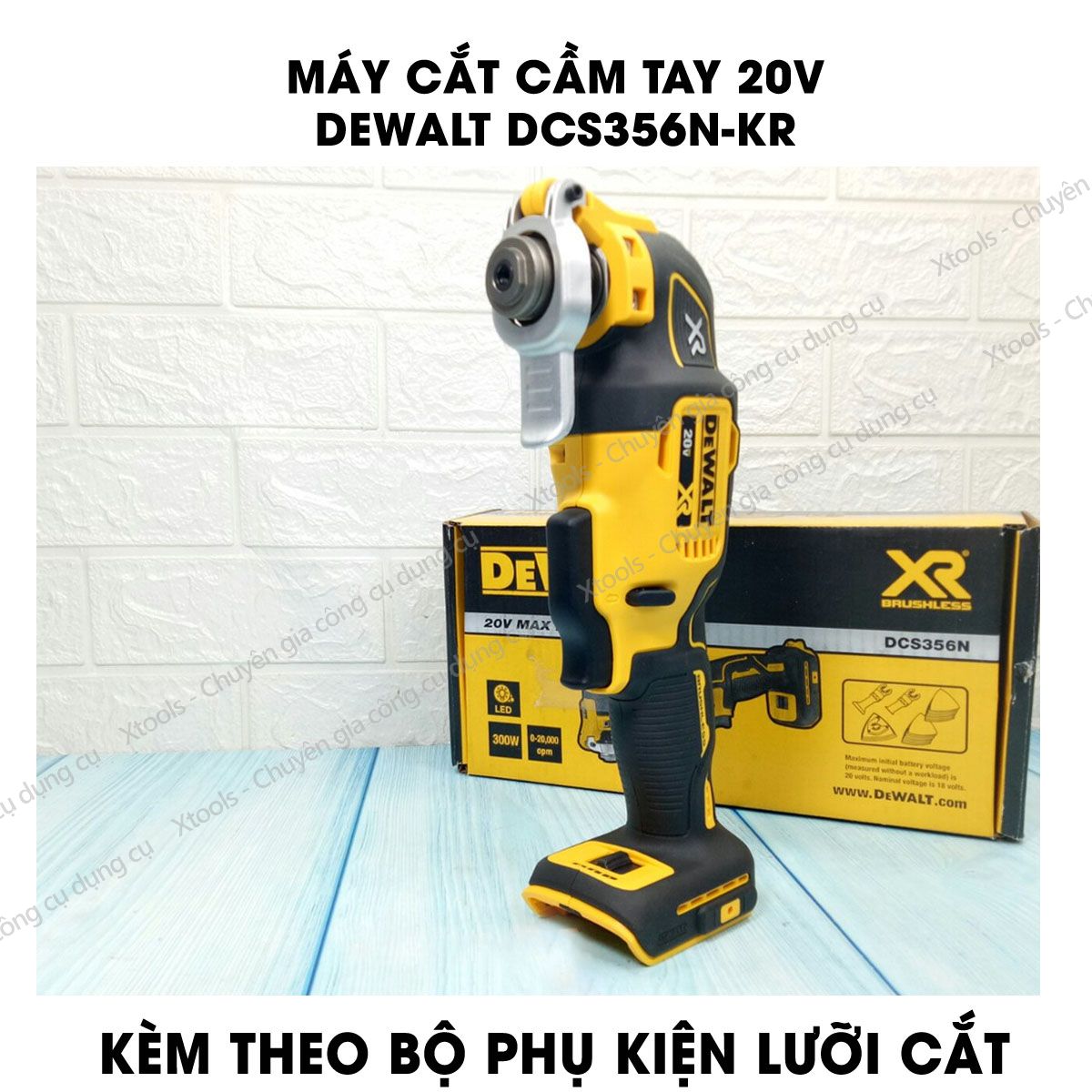 Detek 20V handheld oscillating cutter with blade accessory kit. Detek cutting machine, equipped with LED work light, rubber material