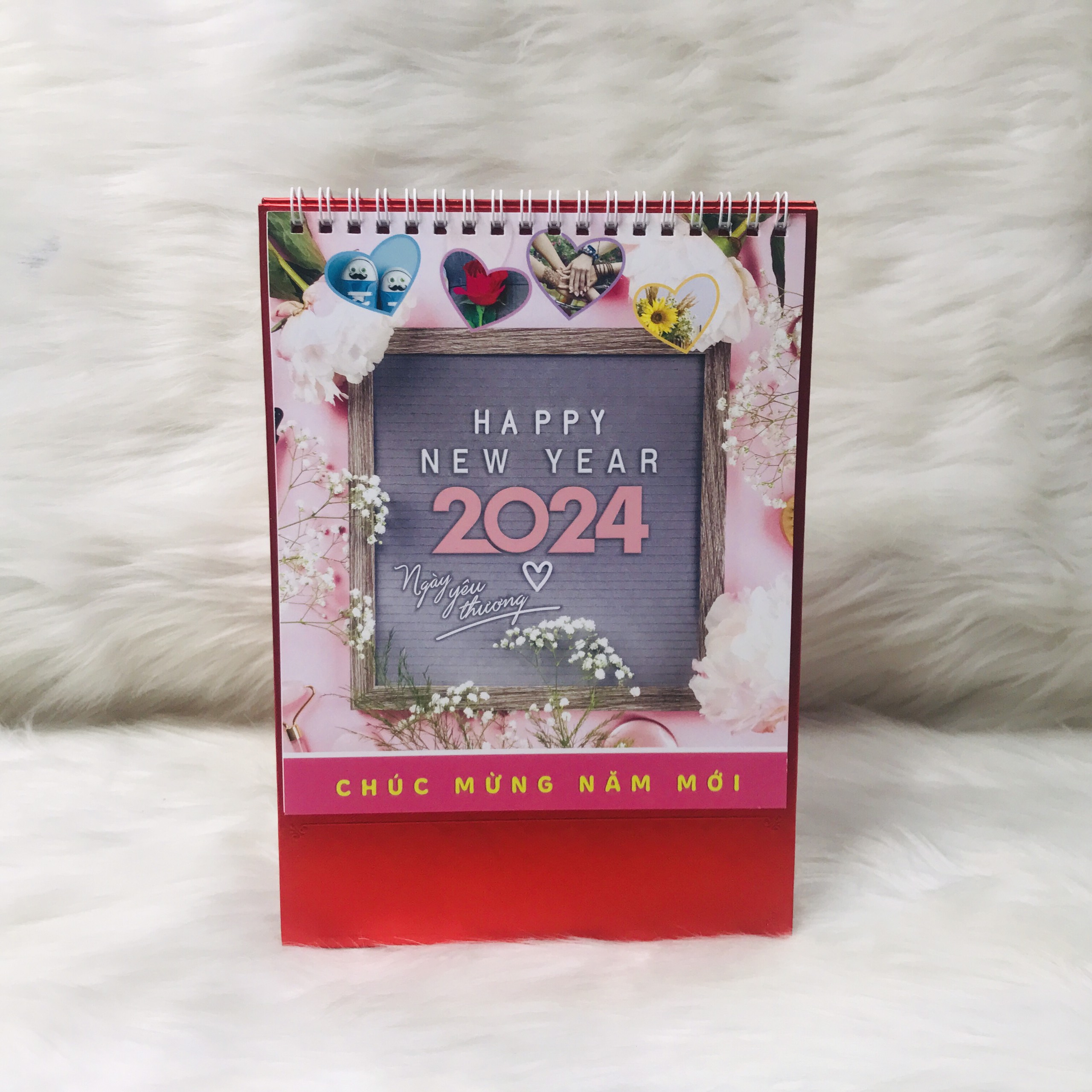 Lịch 2024  để bàn chữ A KHỔ 16*24CM