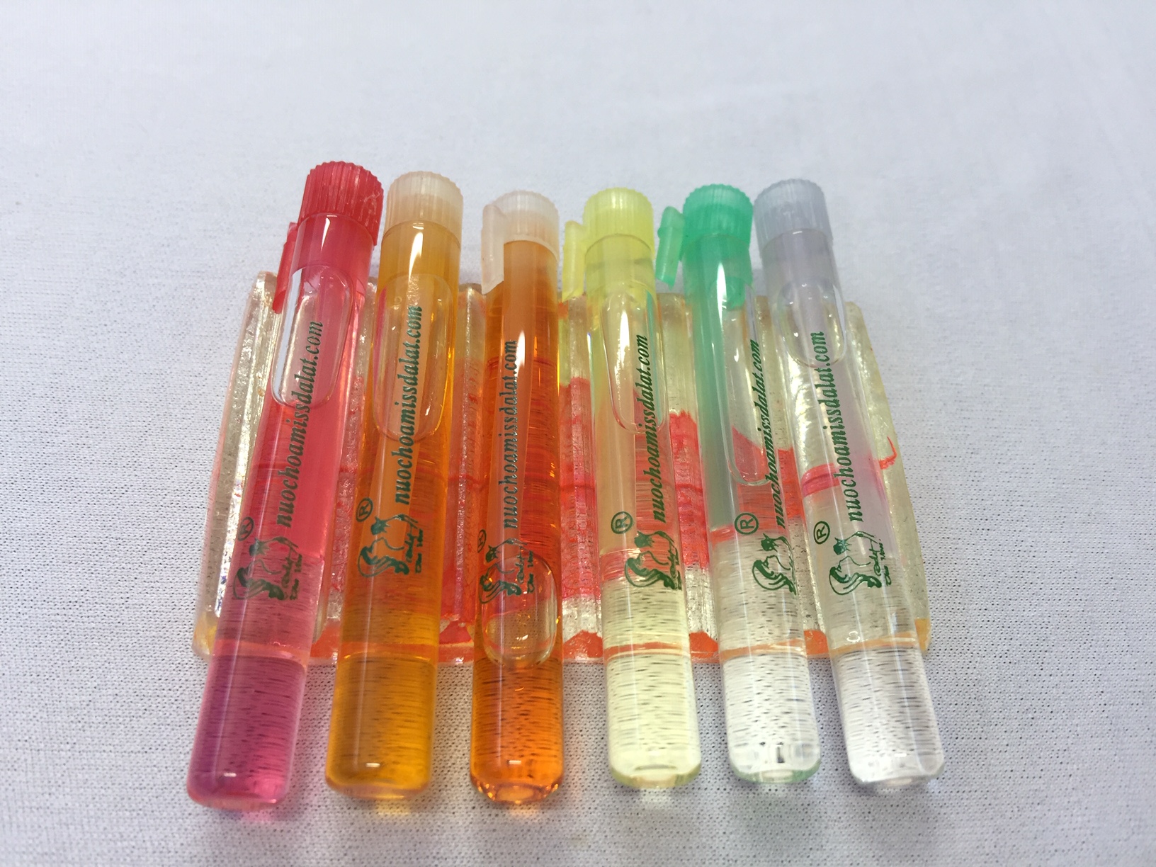 NƯỚC HOA TUPE 6 MÙI I