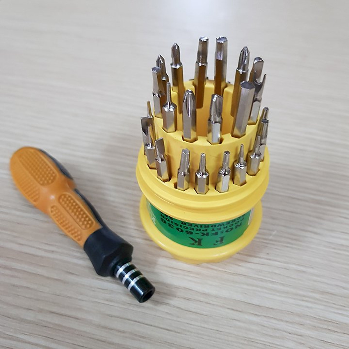 Bộ Cốc Tua Vít Đa Năng 31 Chi Tiết