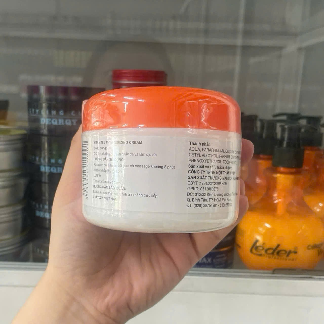 Vitamin E Orange Facial Massage Cream Jar