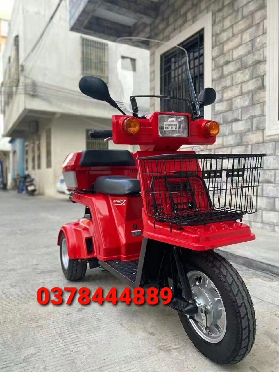FREESHIP Xe máy 50cc ba bánh màu đỏ