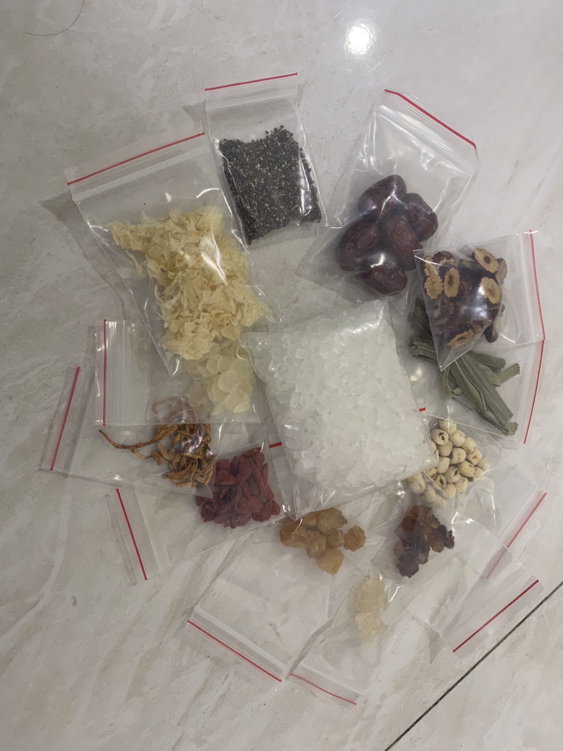 Chè dưỡng nhan Set dùng thử nấu được 5-7 chén