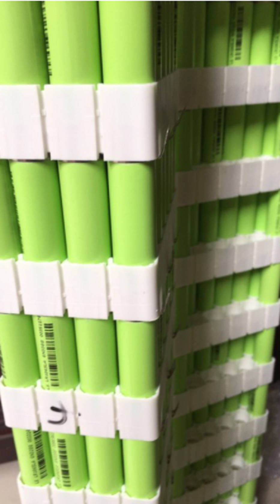 Pin lishen tháo máy dung lượng 2000mah xả 10C (20A)