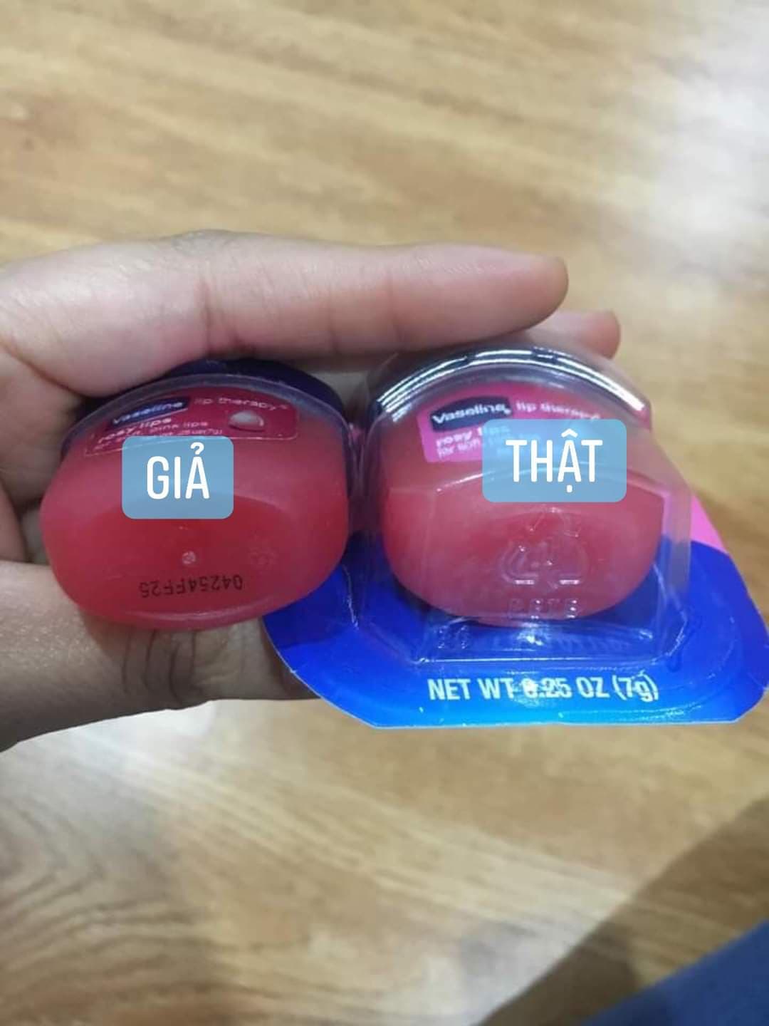 Vaseline Mỹ dưỡng môi ( 1 hủ)