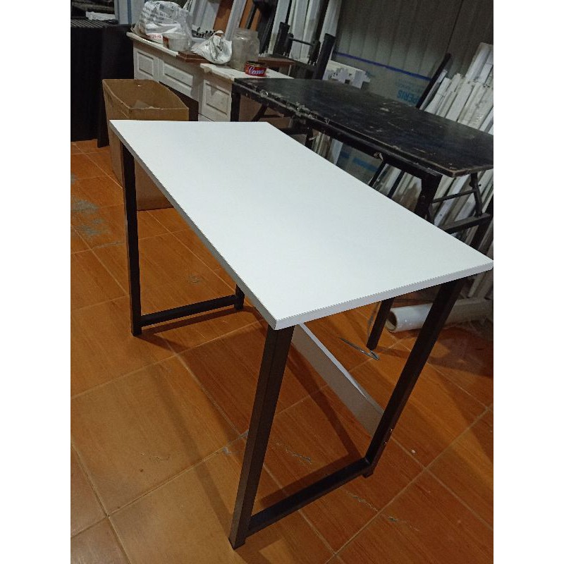 bàn làm việc BUN nhiều kích thước ( full phụ kiện tu vít,lục giác, ốc vít lắp ráp)