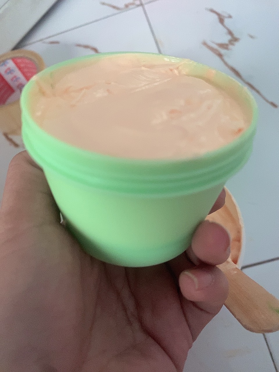 Kem cốt trộn thái trắng da toàn thân