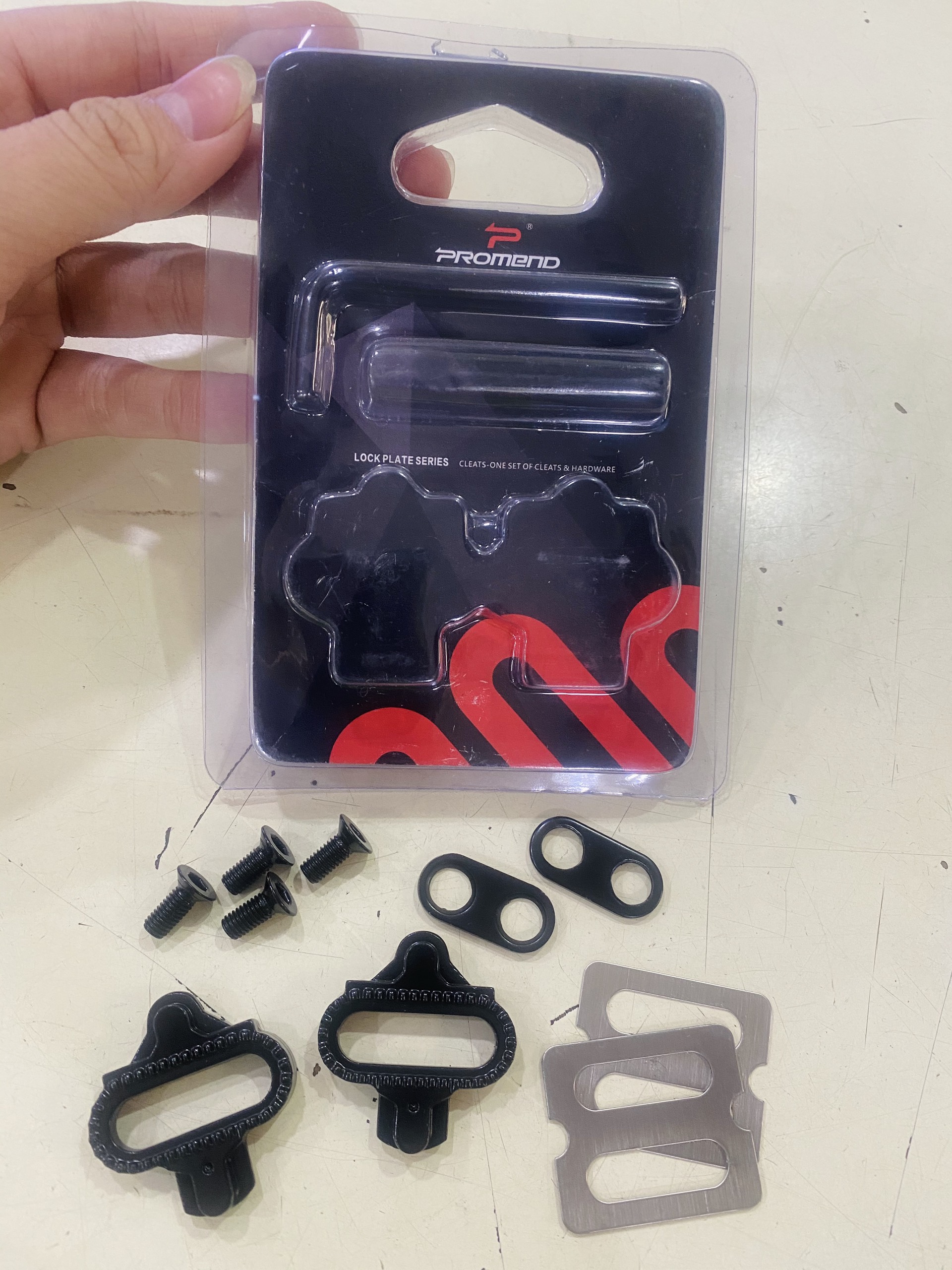 Cá, Can (cleat) leo núi MTB gắn giày đạp xe đạp hiệu Promend.
