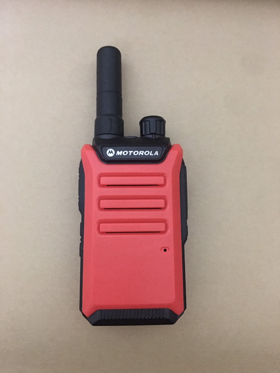 Bộ 2 Bộ đàm Mini Motorola GP600 (Bảo hành 12 tháng)-Màu Đỏ