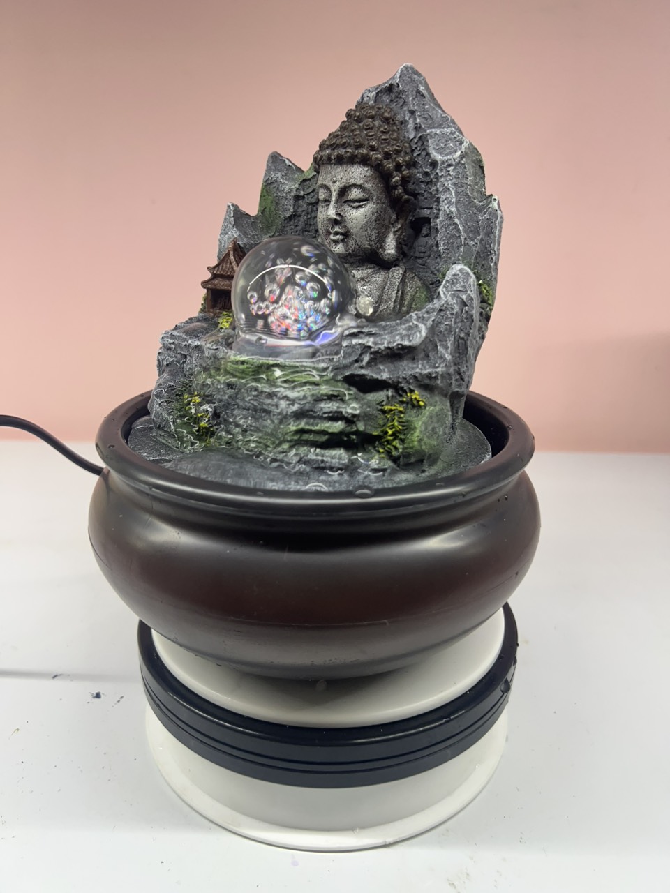 Thác nước phong thuỷ mẫu Phật đá Sơn thủy