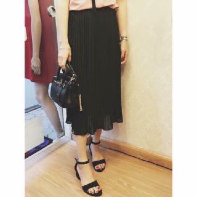 CHÂN VÁY MIDI  XẾP LY DÀI