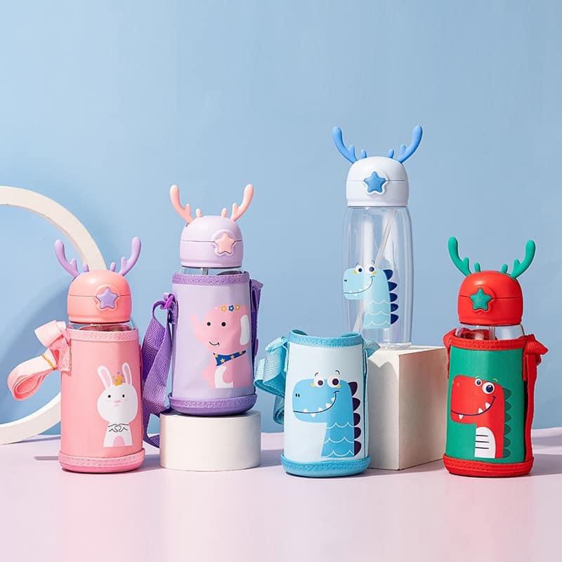 Bình nước có ống hút 700ml