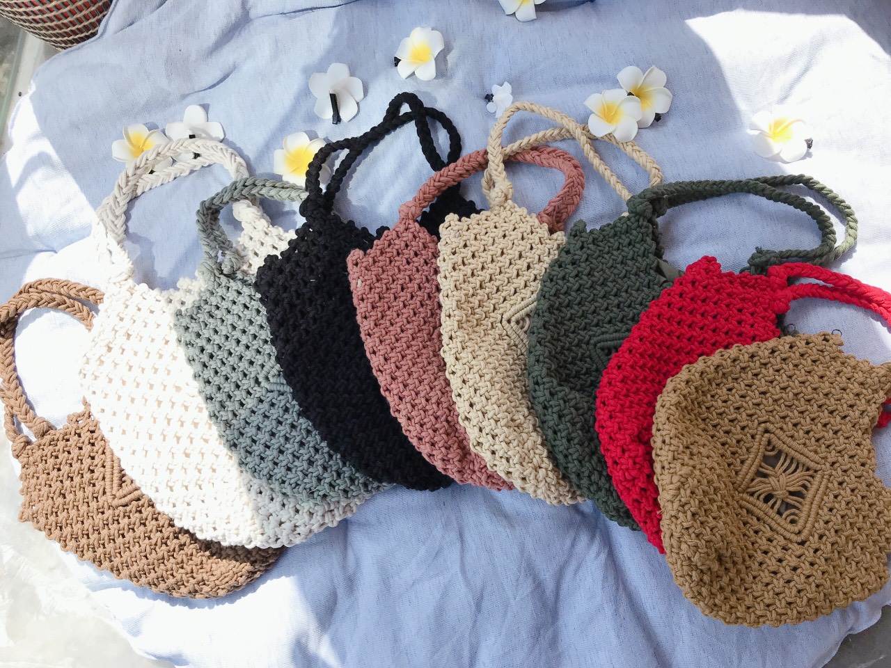Túi Macrame đeo vai siêu xinh - Phong cách Boho, Vintage Đan Hoa Văn Tinh Tế Ngang: 32 cm * Rộng 32 cm, Dài quai: 23 cm
