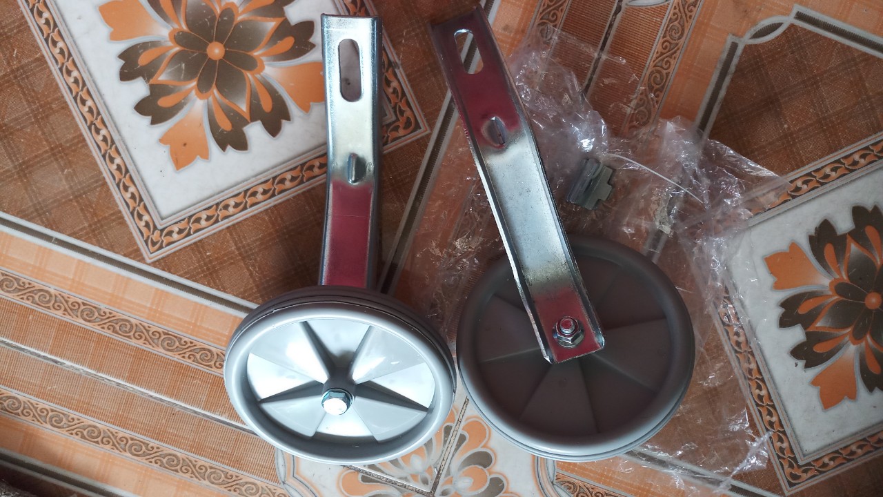 bánh phụ xe đạp trẻ em 16inch 1 cặp